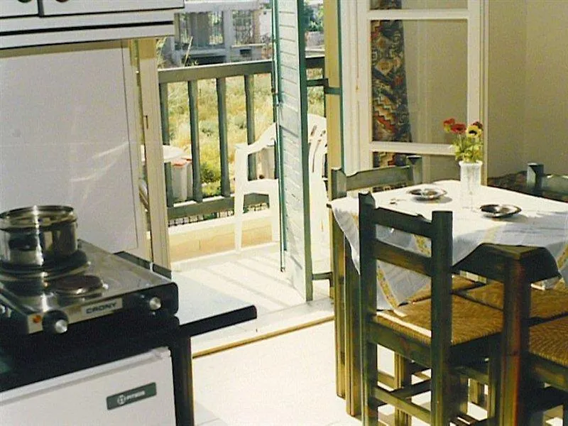Pela Mare Apartments Kokkini Hani